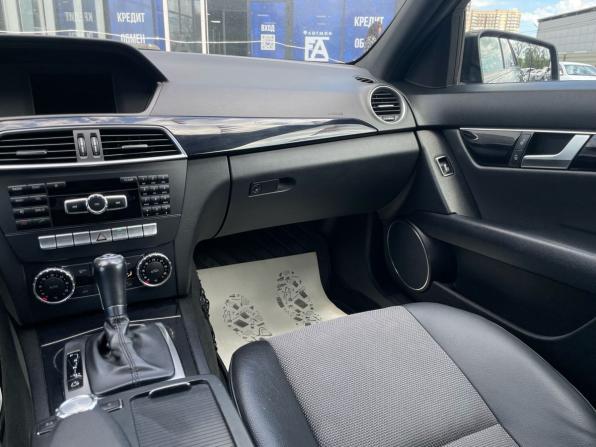 Mercedes-Benz C-Класс III (W204) Рестайлинг с пробегом 2012 года, цена 1 600 000 рублей, 167000 км, седан, Автокод Объявления
