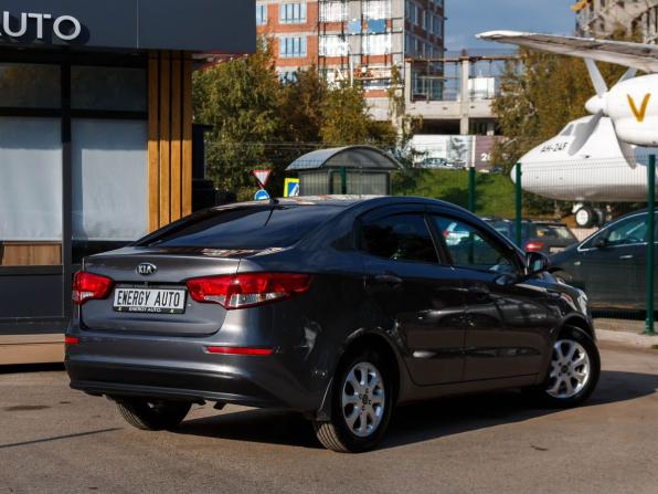 Kia Rio III Рестайлинг с пробегом 2015 года, цена 879 000 рублей, 134683 км, седан, Автокод Объявления