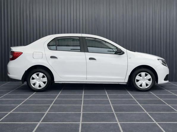 Renault Logan II с пробегом 2017 года, цена 697 000 рублей, 117258 км, седан, Автокод Объявления