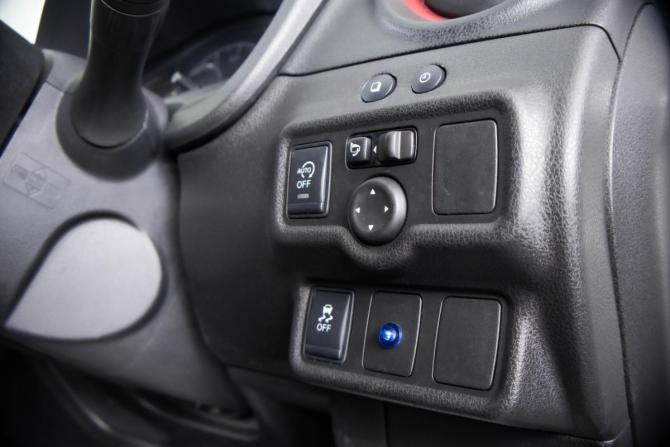 Nissan Note II с пробегом 2015 года, цена 849 000 рублей, 144000 км, хэтчбек, Автокод Объявления
