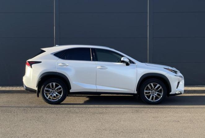 Lexus NX I Рестайлинг с пробегом 2018 года, цена 3 021 000 рублей, 126337 км, внедорожник, Автокод Объявления