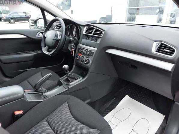Citroen C4 II Рестайлинг с пробегом 2018 года, цена 1 220 000 рублей, 158500 км, седан, Автокод Объявления