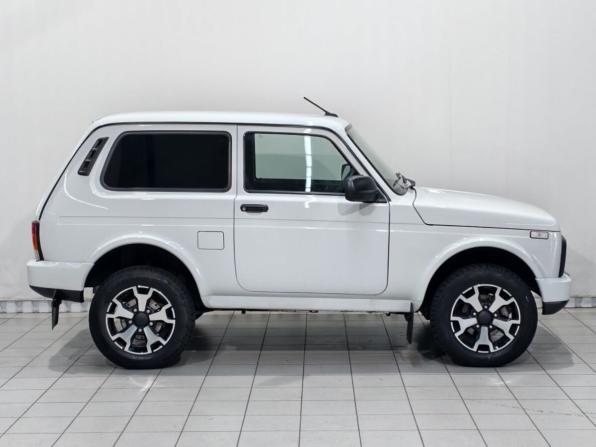 Lada (ВАЗ) Niva Legend с пробегом 2024 года, цена 904 800 рублей, 11502 км, внедорожник, Автокод Объявления
