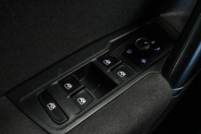 Volkswagen Tiguan II с пробегом 2018 года, цена 2 149 000 рублей, 194706 км, внедорожник, Автокод Объявления