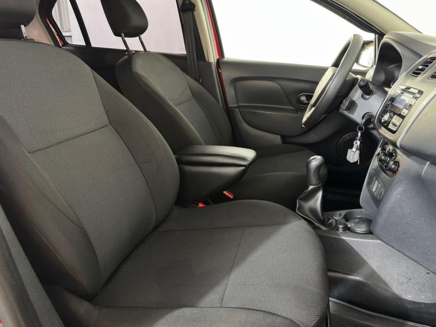 Renault Logan II Великий Новгород  - изображение 10