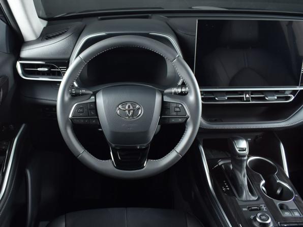 Toyota Highlander IV (XU70) с пробегом 2026 года, цена 5 270 995 рублей, 11 км, внедорожник, Автокод Объявления
