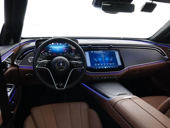 Mercedes-Benz E-Класс VI (W214 S214) с пробегом 2025 года, цена 7 699 977 рублей, 9938 км, седан, Автокод Объявления
