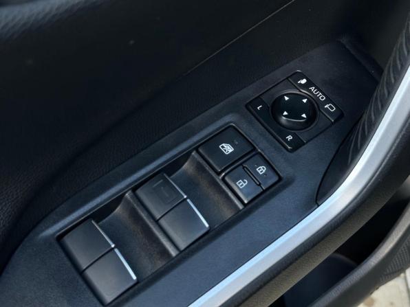 Toyota RAV4 V (XA50) с пробегом 2020 года, цена 3 333 000 рублей, 105000 км, внедорожник, Автокод Объявления