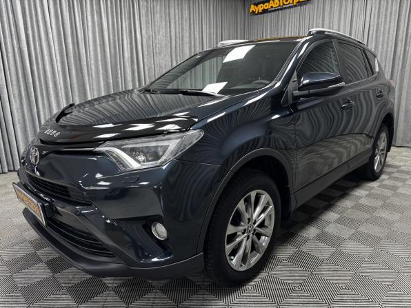 Toyota RAV4 IV (XA40) Рестайлинг с пробегом 2017 года, цена 2 300 000 рублей, 155954 км, внедорожник, Автокод Объявления