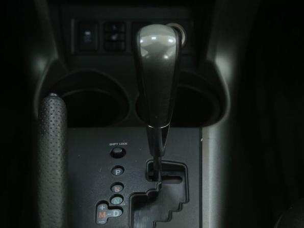 Toyota RAV4 III (XA30) Рестайлинг с пробегом 2010 года, цена 1 104 000 рублей, 151000 км, внедорожник, Автокод Объявления