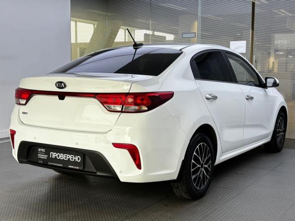 Kia Rio IV с пробегом 2018 года, цена 1 430 000 рублей, 98620 км, седан, Автокод Объявления