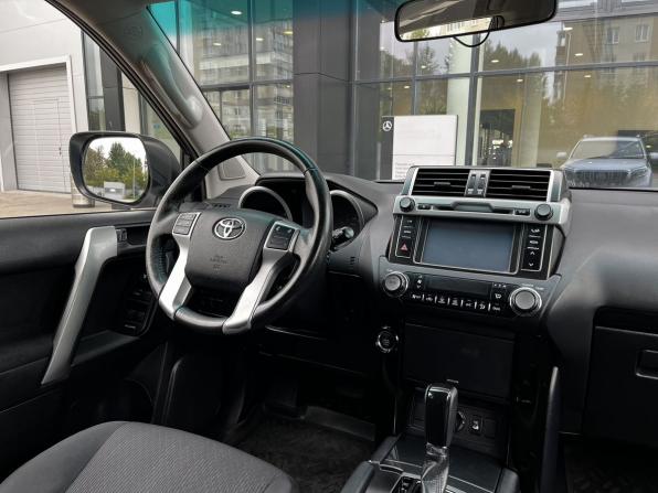 Toyota Land Cruiser Prado 150 Series Рестайлинг 1 с пробегом 2014 года, цена 3 240 000 рублей, 185475 км, внедорожник, Автокод Объявления