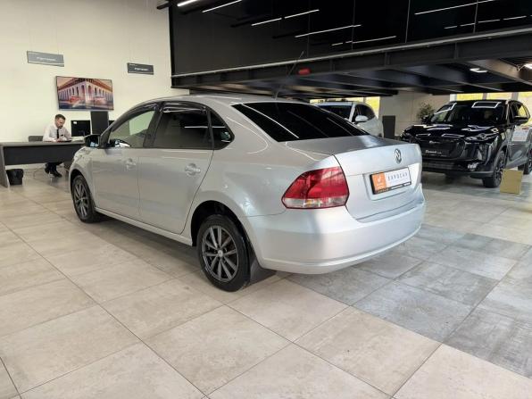 Volkswagen Polo V с пробегом 2011 года, цена 850 000 рублей, 148170 км, седан, Автокод Объявления