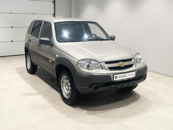 Chevrolet Niva I Рестайлинг с пробегом 2013 года, цена 527 053 рубля, 117890 км, внедорожник, Автокод Объявления