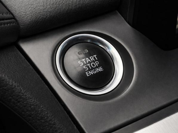 Mazda 6 III (GJ) Рестайлинг с пробегом 2015 года, цена 1 817 000 рублей, 144425 км, седан, Автокод Объявления