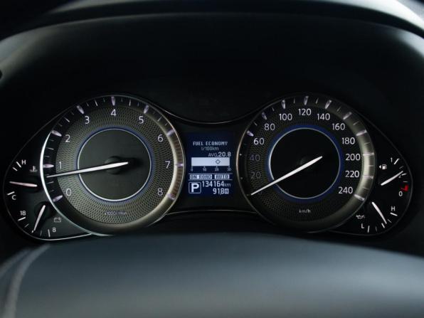 Infiniti QX80 I Рестайлинг 2 с пробегом 2018 года, цена 3 998 000 рублей, 135000 км, внедорожник, Автокод Объявления