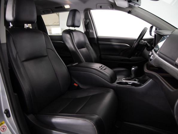 Toyota Highlander III (XU50) Рестайлинг с пробегом 2016 года, цена 3 399 000 рублей, 143343 км, внедорожник, Автокод Объявления