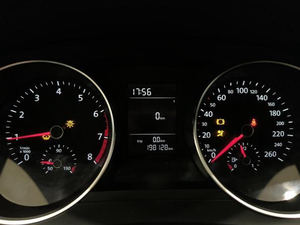 Volkswagen Jetta VI Рестайлинг с пробегом 2014 года, цена 1 050 000 рублей, 198127 км, седан, Автокод Объявления