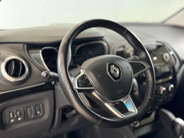 Renault Kaptur I Рестайлинг с пробегом 2021 года, цена 1 270 000 рублей, 103428 км, внедорожник, Автокод Объявления