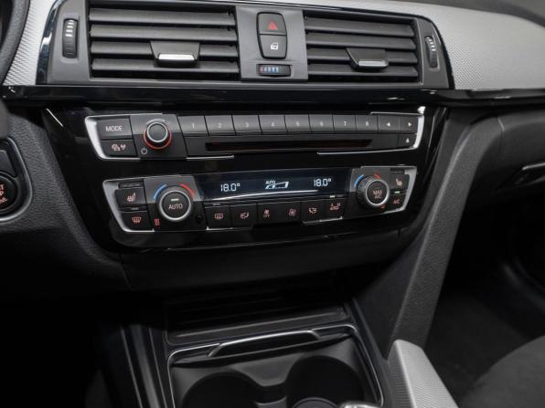 BMW 3 серии VI (F3x) Рестайлинг с пробегом 2017 года, цена 2 480 000 рублей, 140171 км, седан, Автокод Объявления