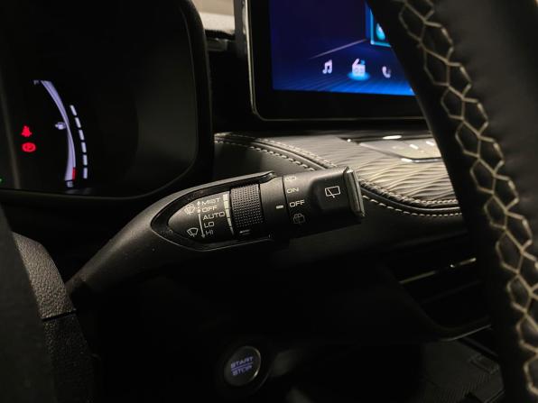 Haval Jolion I с пробегом 2022 года, цена 1 750 000 рублей, 44807 км, внедорожник, Автокод Объявления