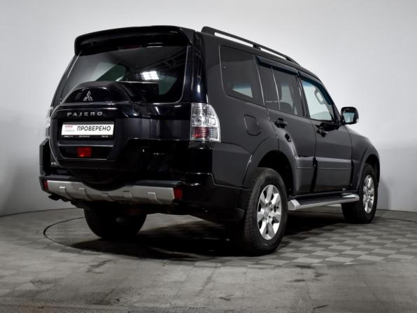Mitsubishi Pajero IV Рестайлинг 2 с пробегом 2018 года, цена 2 650 000 рублей, 178000 км, внедорожник, Автокод Объявления