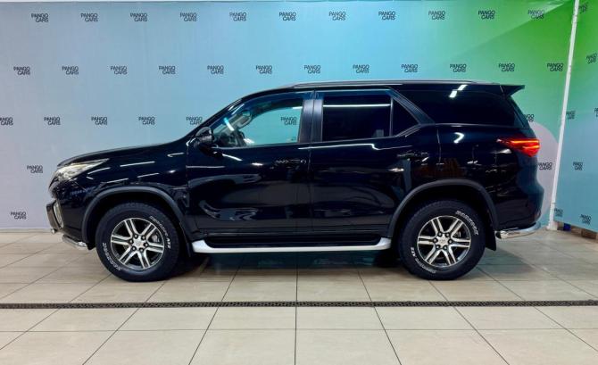 Toyota Fortuner II с пробегом 2018 года, цена 3 550 000 рублей, 147408 км, внедорожник, Автокод Объявления