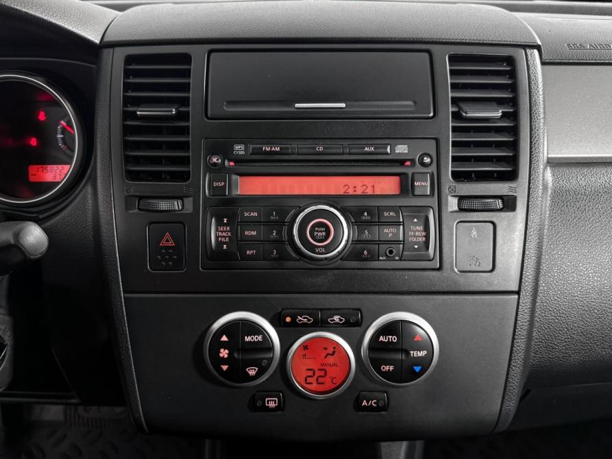 Nissan Tiida I Рестайлинг Санкт-Петербург  - изображение 18