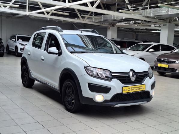 Renault Sandero II с пробегом 2018 года, цена 1 070 000 рублей, 94964 км, хэтчбек, Автокод Объявления