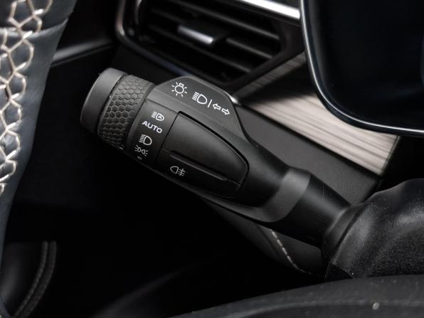 Geely Atlas Pro с пробегом 2023 года, цена 2 211 000 рублей, 57756 км, внедорожник, Автокод Объявления