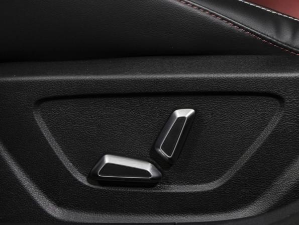 Geely Coolray I Рестайлинг с пробегом 2024 года, цена 2 348 000 рублей, 9200 км, внедорожник, Автокод Объявления