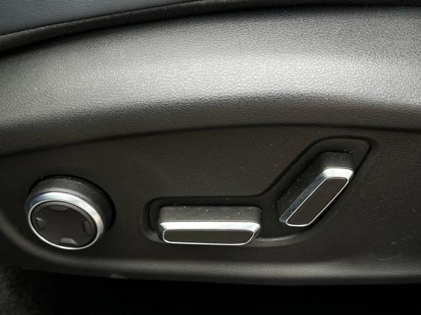 Geely Atlas II с пробегом 2025 года, цена 3 299 000 рублей, 6169 км, внедорожник, Автокод Объявления