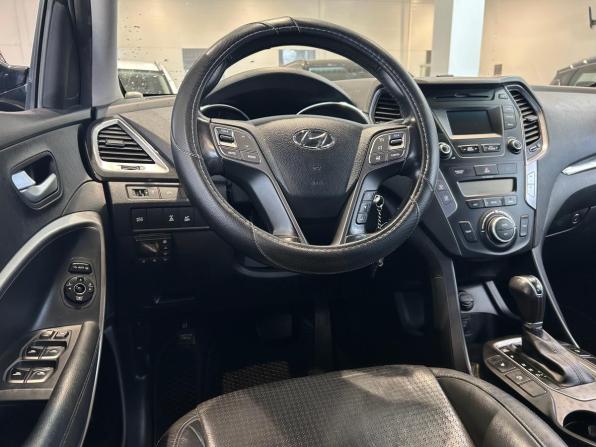 Hyundai Santa Fe III с пробегом 2013 года, цена 1 629 000 рублей, 235000 км, внедорожник, Автокод Объявления