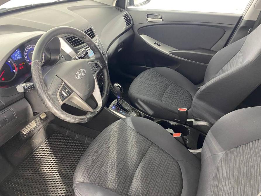Hyundai Solaris I Рестайлинг Санкт-Петербург  - изображение 11