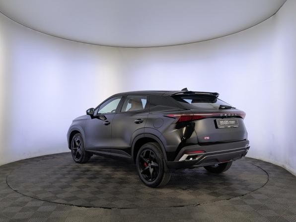 Omoda C5 I с пробегом 2023 года, цена 1 950 000 рублей, 16580 км, внедорожник, Автокод Объявления