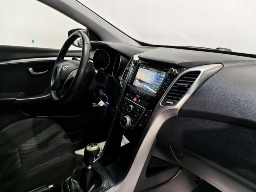 Hyundai i30 II Курск  - изображение 7
