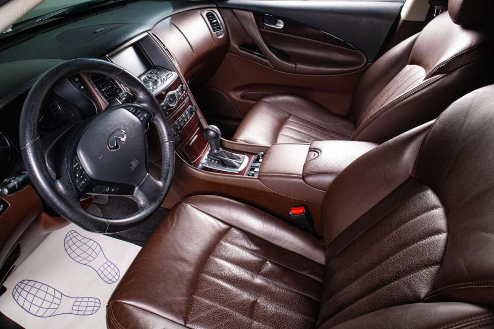 Infiniti QX50 I Рестайлинг Сургут  - изображение 11