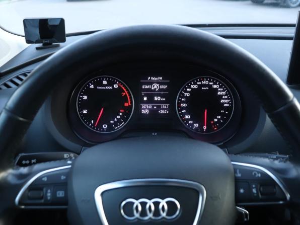 Audi A3 III (8V) с пробегом 2015 года, цена 1 144 000 рублей, 167539 км, хэтчбек, Автокод Объявления