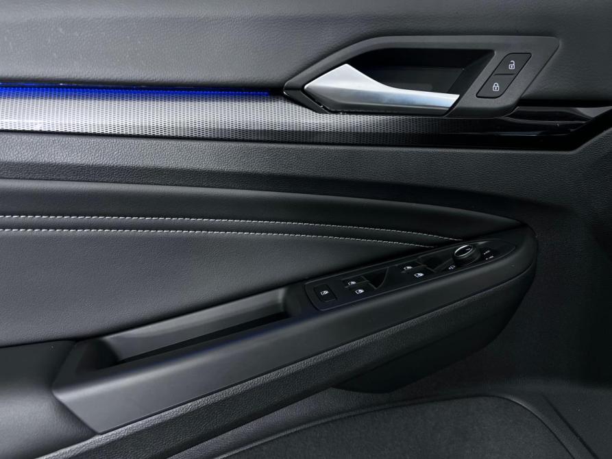 Volkswagen Golf VIII Ростов-на-Дону  - изображение 24