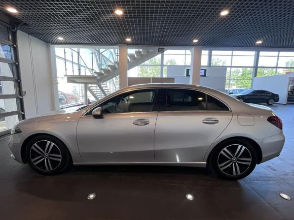 Mercedes-Benz A-Класс IV (W177) с пробегом 2019 года, цена 2 390 000 рублей, 106022 км, седан, Автокод Объявления