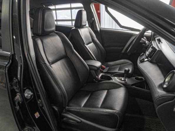 Toyota RAV4 IV (XA40) с пробегом 2015 года, цена 2 459 000 рублей, 89997 км, внедорожник, Автокод Объявления