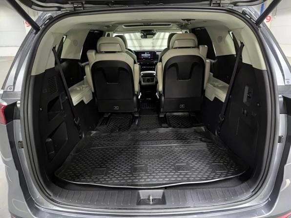 Kia Carnival IV с пробегом 2023 года, цена 3 699 000 рублей, 106419 км, минивэн, Автокод Объявления