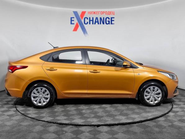 Hyundai Solaris II с пробегом 2018 года, цена 1 459 000 рублей, 152880 км, седан, Автокод Объявления