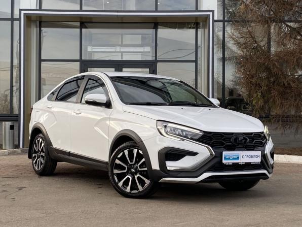 Lada (ВАЗ) Vesta I Рестайлинг (NG) с пробегом 2024 года, цена 1 319 000 рублей, 52000 км, седан, Автокод Объявления