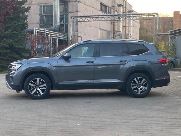 Volkswagen Teramont I Рестайлинг с пробегом 2021 года, цена 4 080 000 рублей, 61500 км, внедорожник, Автокод Объявления