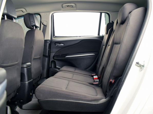 Opel Zafira C с пробегом 2013 года, цена 799 995 рублей, 232408 км, компактвэн, Автокод Объявления
