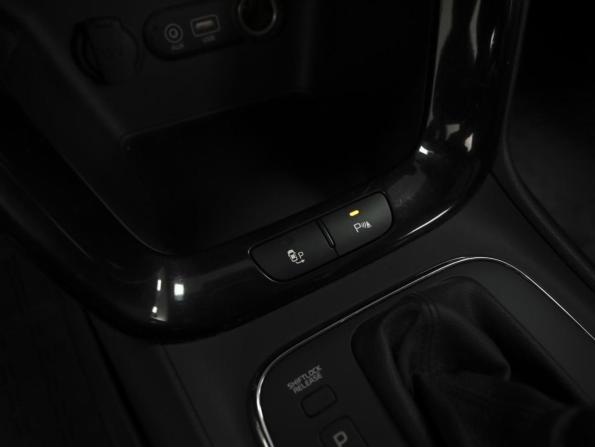 Kia Ceed II Рестайлинг с пробегом 2016 года, цена 1 570 000 рублей, 101481 км, универсал, Автокод Объявления