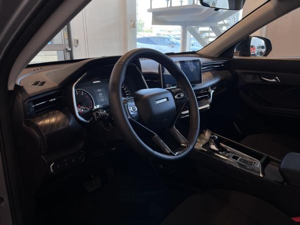 Haval Jolion I Рестайлинг 2 с пробегом 2026 года, цена 2 459 000 рублей, 1141 км, внедорожник, Автокод Объявления