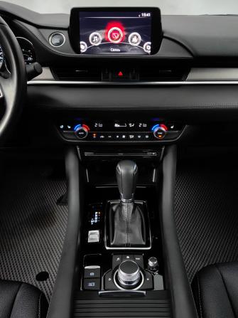 Mazda 6 III (GJ) Рестайлинг 2 с пробегом 2019 года, цена 2 499 000 рублей, 61215 км, седан, Автокод Объявления
