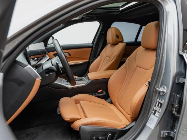 BMW 3 серии VII (G2x) Рестайлинг с пробегом 2024 года, цена 6 100 000 рублей, 16569 км, седан, Автокод Объявления